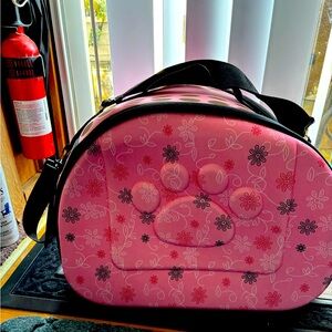 SOFT SIDED DOG CARRIER